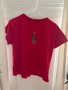Target Red ‘Tis the Season Christmas Tree T-shirt Juniors Size L
